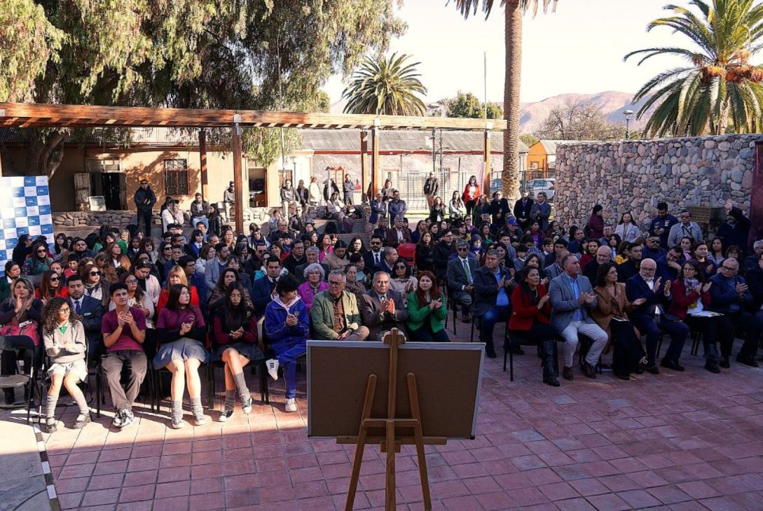 Autoridades, comunidades educativas y gremios dan inicio oficial a SLEP Elqui
