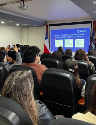 Más de mil ingresos a centros de tratamiento y más de 20 mil estudiantes participaron en programas de prevención de SENDA