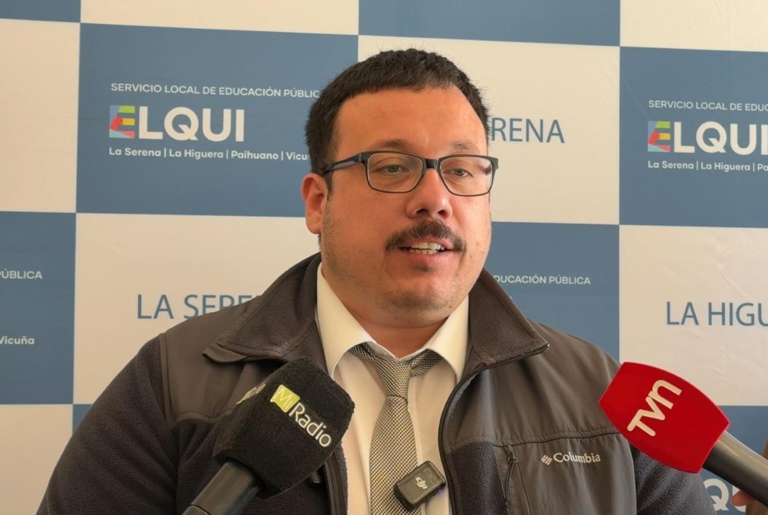 “Mejorar la calidad educativa es nuestra misión” Seremi de Educación en acto de traspaso a SLEP Elqui