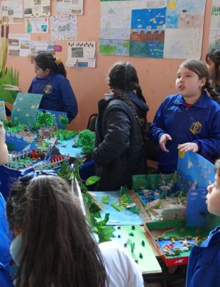 Estudiantes del Colegio Javiera Carrera de La Serena aprenden sobre la importancia de cuidar Los Humedales