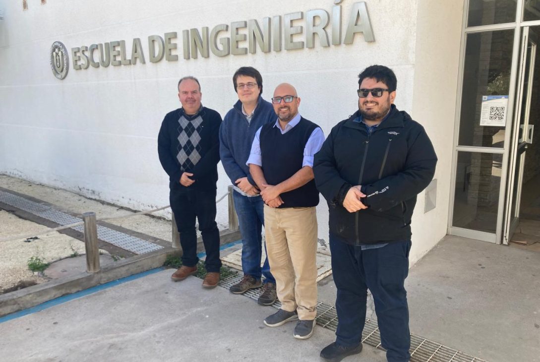 Estudiantes de Ingeniería conocen las últimas tendencias y tecnologías en investigación operativa