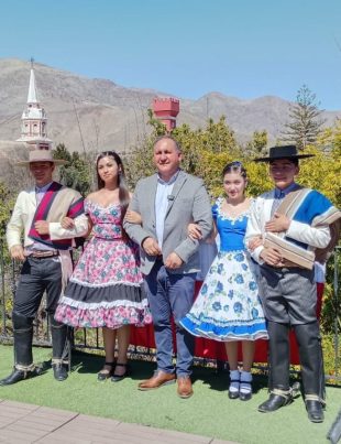 Vicuña presenta su parrilla estelar para la Pampilla de San Isidro 2025