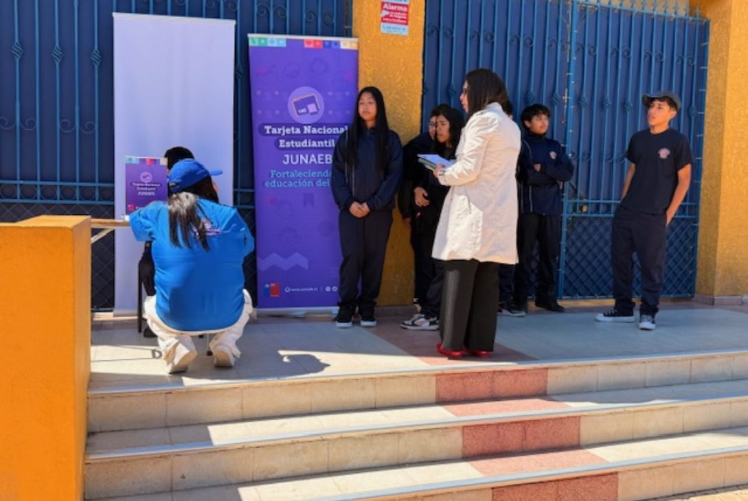 Autoridades llaman a estudiantes de Ovalle a obtener la TNE ante la llegada de los buses eléctricos a la comuna