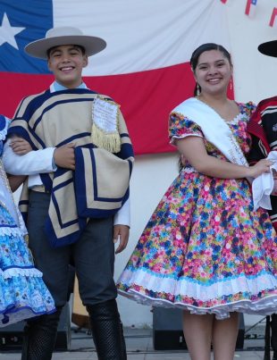 La Serena y Combarbalá se coronan en la 45ª Muestra Regional de Cueca Escolar en Vicuña