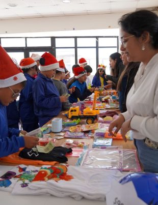 Escuela de Colonia Alfalfares de La Serena aumentó la asistencia a clases de sus estudiantes creando un Mercadito