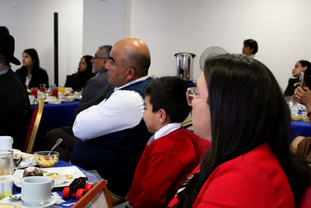 Estudiantes son reconocidos en la Premiación Regional del IX Concurso Literario “El Sello Gabriela Mistral”