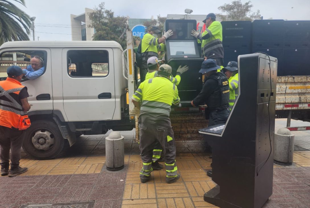 Más de 100 máquinas de juegos de azar fueron decomisadas en operativo en el centro desplegado por Carabineros y DISEP Coquimbo