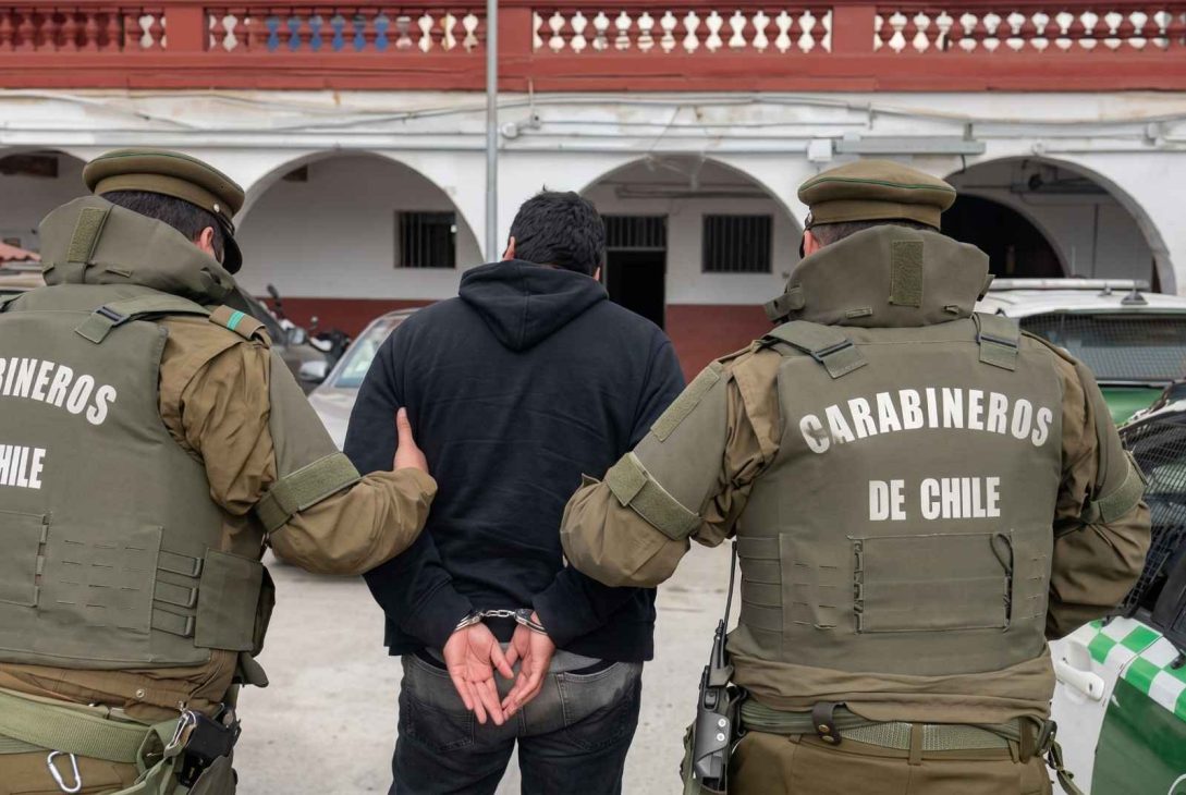 Sujeto que amenazó con tiroteo en Seremi de Educación de Coquimbo fue detenido por Carabineros